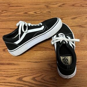 Women’s platform Vans